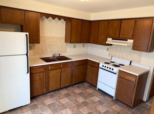 235 Miles Ave APT B, Tipp City, OH 45371