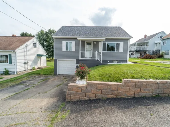 205 Carnation St, Uniontown, PA 15401