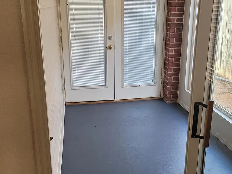 705 Shadowhill St — Photo 25