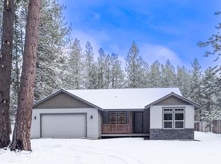 60080 Navajo Rd, Bend, OR 97702