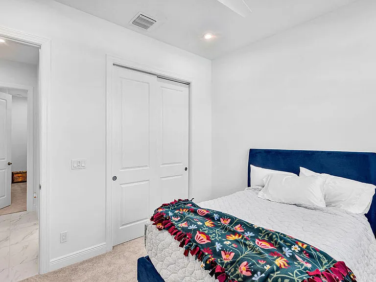 11338 SW Pietra Way — Photo 24
