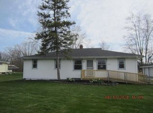 2325 Carleton West Rd, Carleton, MI 48117