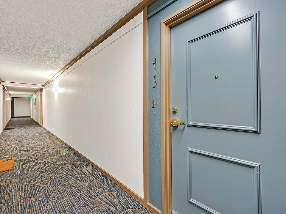 1st image of 300 N Civic Dr APT 413