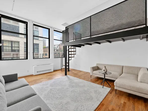 115 Fourth Avenue image 1 of 16