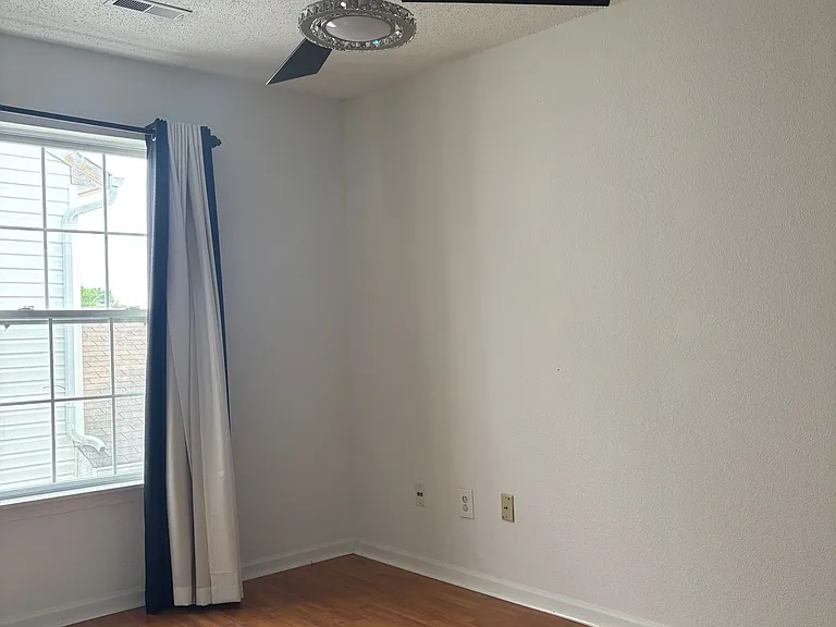 7248 Kimble Dr — Photo 31