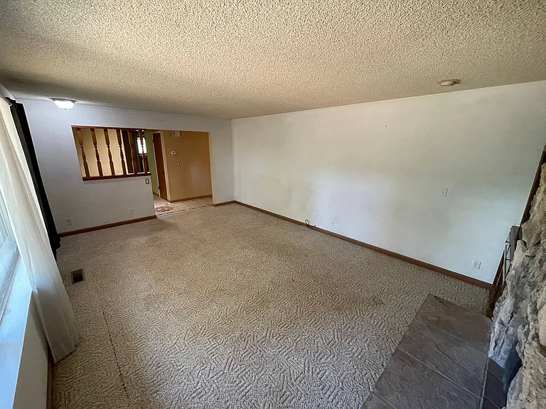 1822 Arrowhead Dr — Photo 4