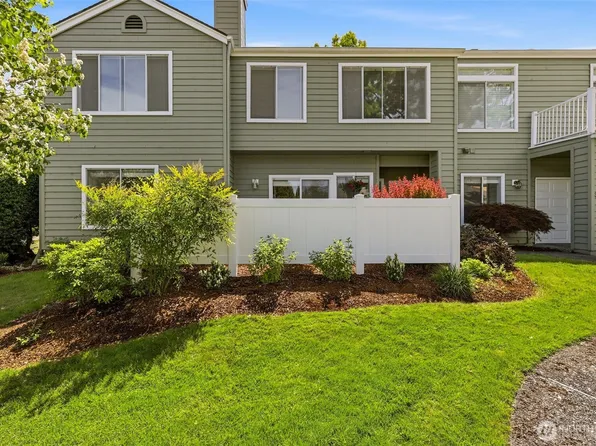 3638 224th Place SE #1312, Issaquah, WA 98029