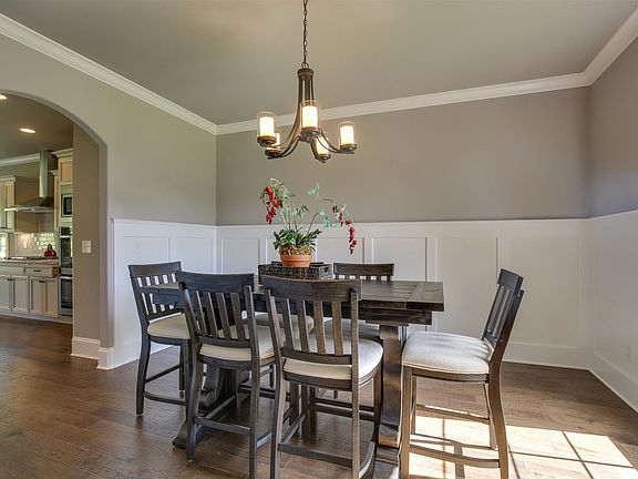 3rd image of 1007 Atherton Ct Lot 24
