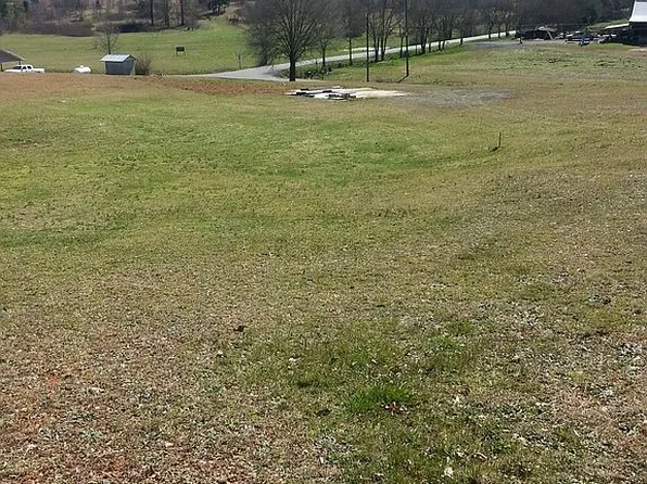 250 Woody Rd, Adairsville, GA 30103