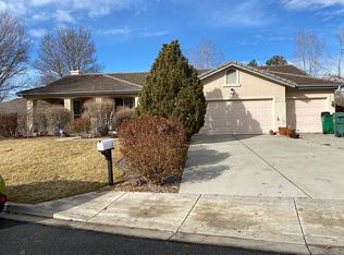 6011 Clear Creek Dr, Reno, NV 89502