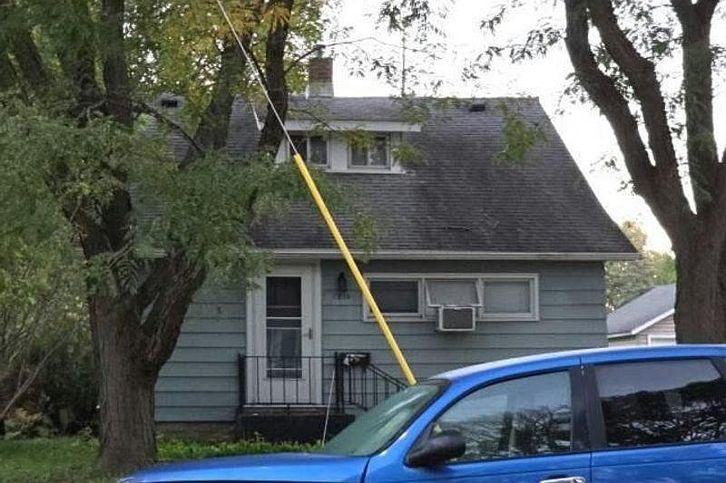 1st image of 1210 5th Ave NW