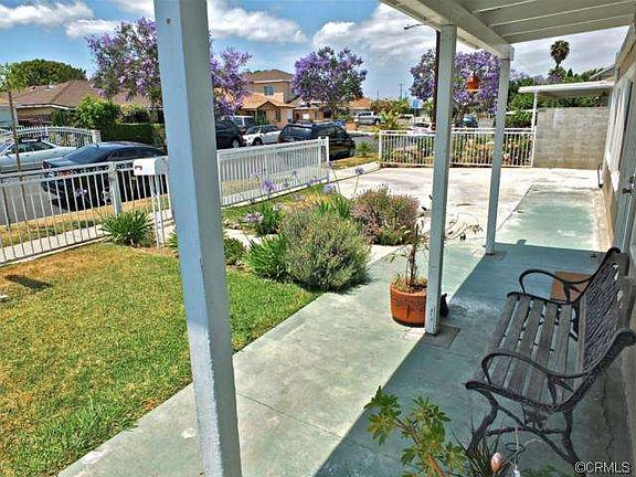 3rd image of 22628 Marbella Ave