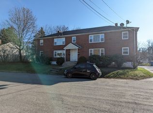 12 Vecchia St APT B, Webster, MA 01570