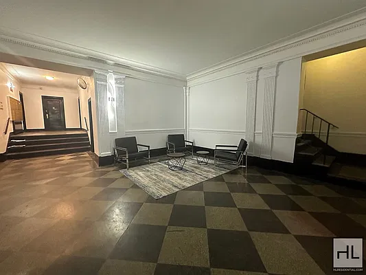 Rented by Highline Residential | media 10