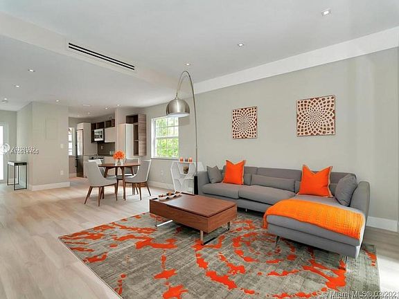 3rd image of 307 Majorca Ave Unit 307