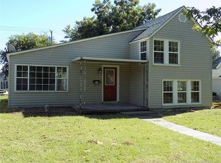 315 N Hinckley St, Holdenville, OK 74848