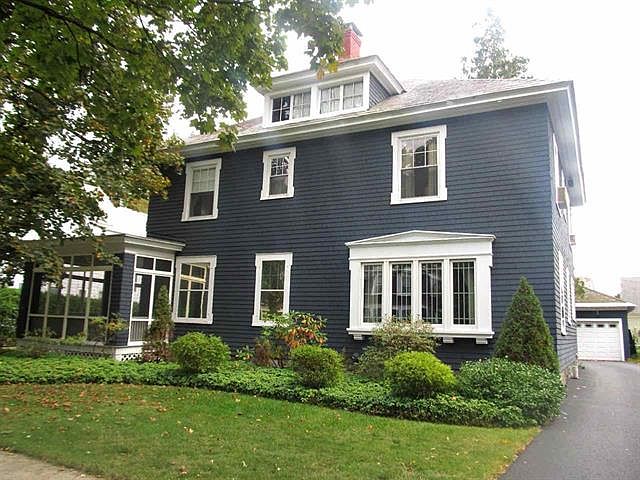 1st image of 4 Horicon Ave