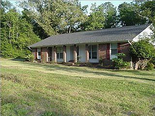 2nd image of 7451 Pinewood Dr
