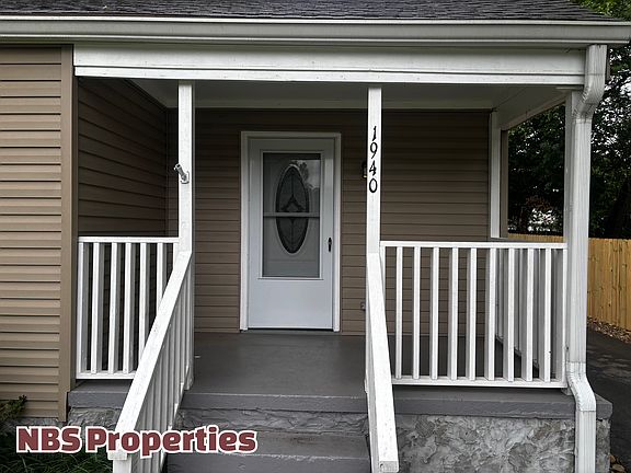 3rd image of 1940 McClung Ave