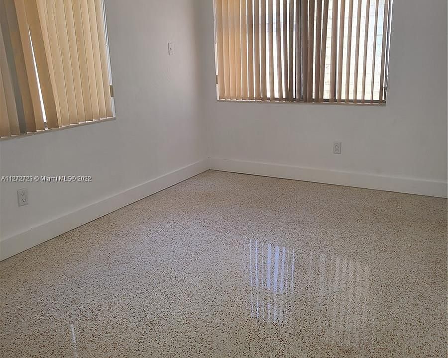 1st image of 615 Lenox Ave #2