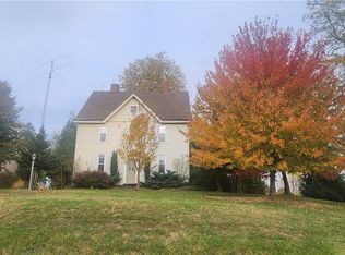 1023 Poke Run Church Rd, Apollo, PA 15613