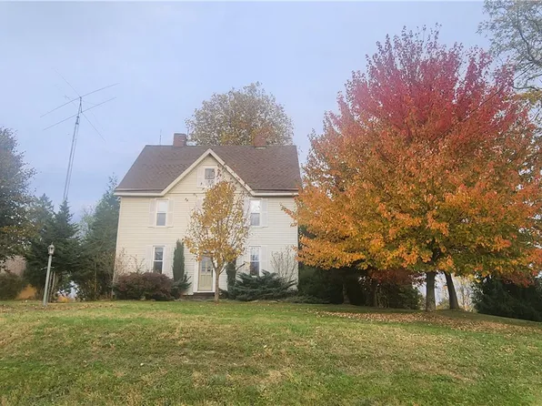 1023 Poke Run Church Rd, Apollo, PA 15613