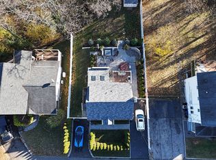 38 Edgar Ct, Huntington, NY 11743