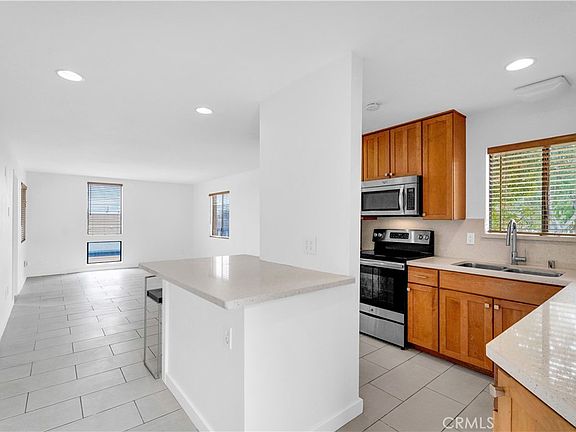 3rd image of 24331 Pasto Rd APT D