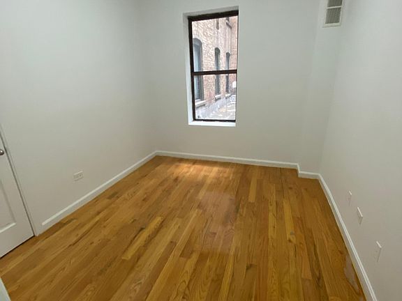 4th image of 560 W 163rd St APT 27