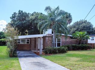 1103 Carlton Ct, Leesburg, FL 34748