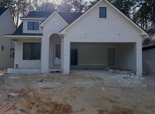 137 Kinley Loop, Little Rock, AR 72223