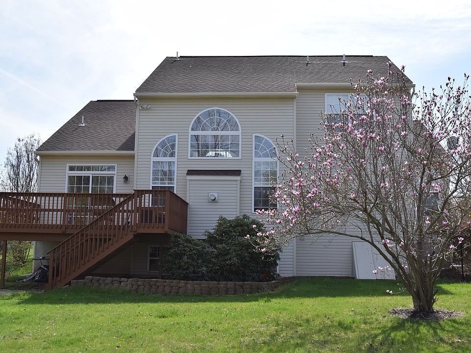 2nd image of 5015 Cedar Ct