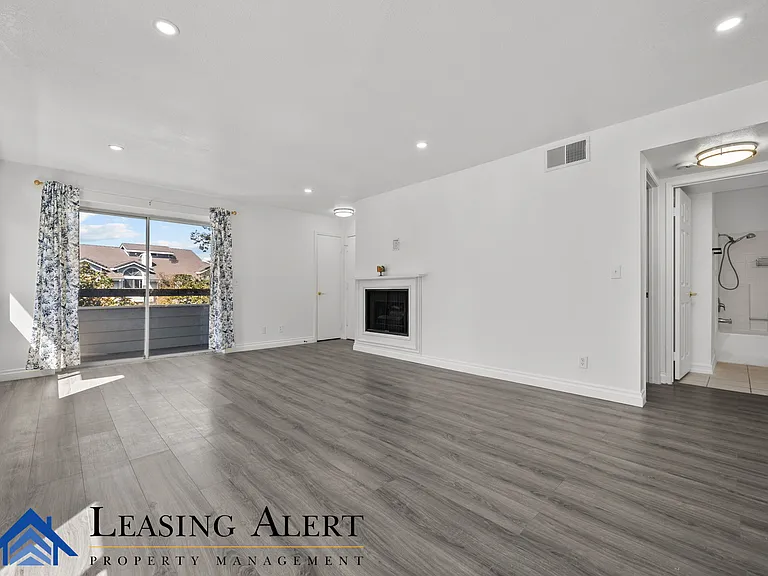 26972 Flo Ln #307 — Photo 4