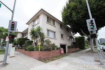 1st image of 401 S Camden Dr APT 1