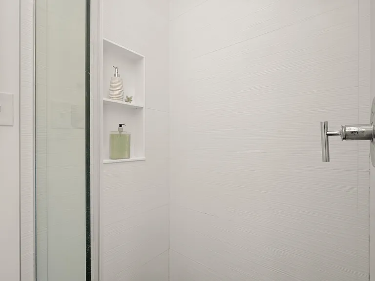 1103 P St NW #1 — Photo 24