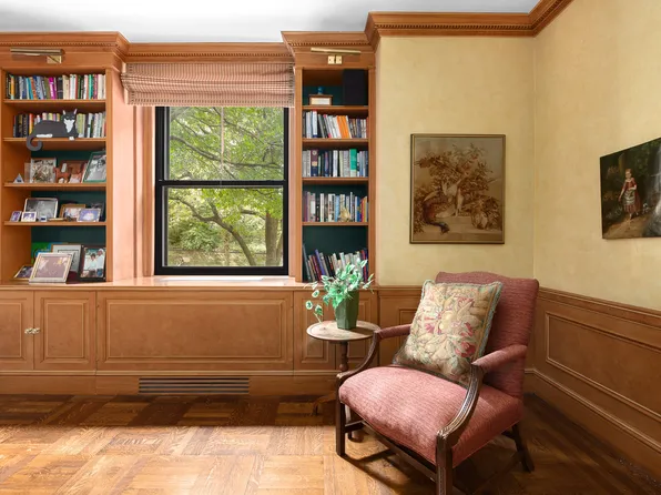 1120 Fifth Avenue image 2 of 8