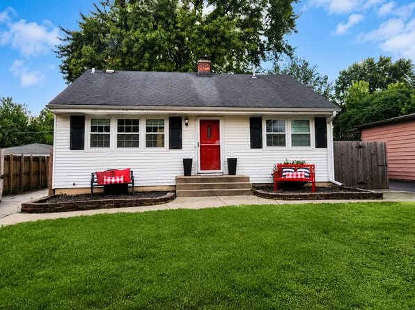 3818 Liberty Blvd, Westmont, IL 60559