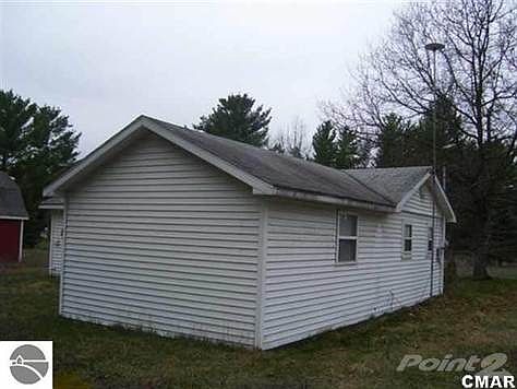2nd image of 10360 N Finley Lake Ave