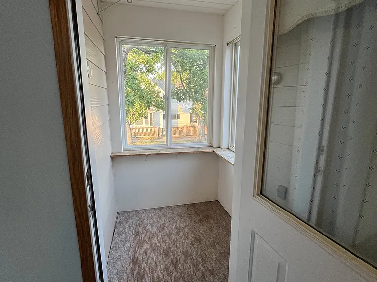 201 W Geyser St #A — Photo 30