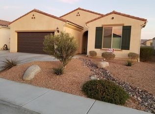 19113 Opal Ct, Apple Valley, CA 92308