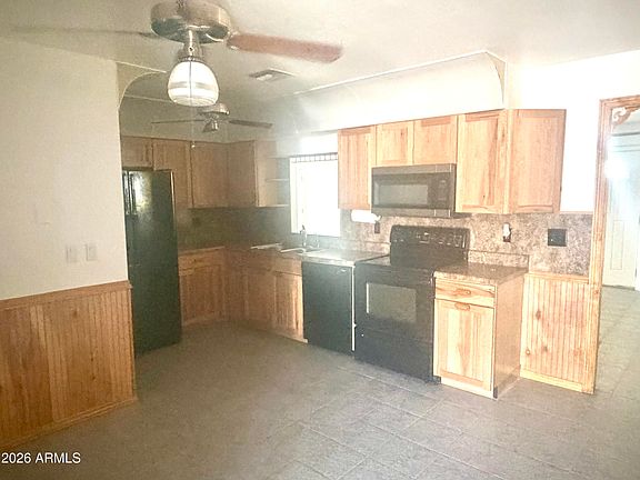 5th image of 3823 W Greenway Road