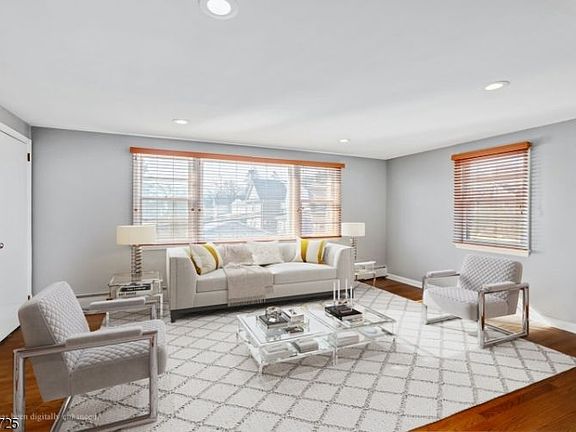 2nd image of 8 Blaine St Floor 2