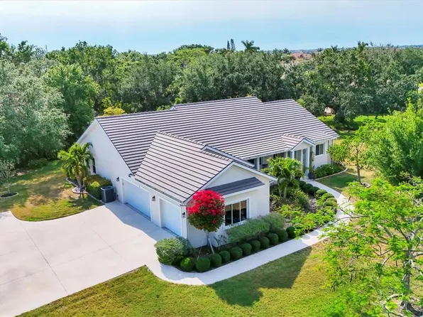 6102 9th Avenue Cir NE, Bradenton, FL 34212