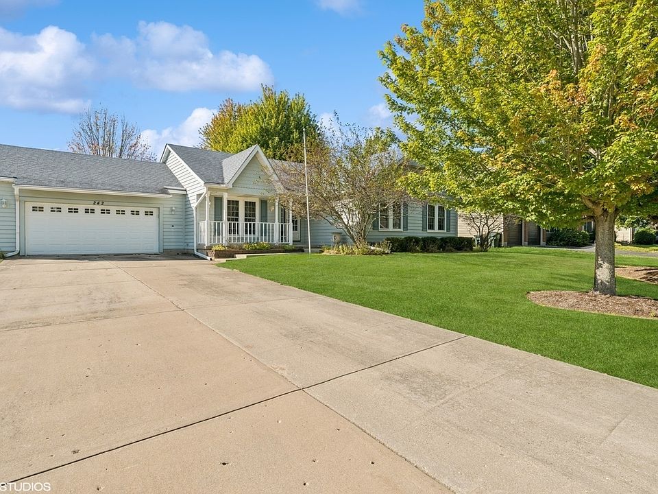 1st image of 242 Old Darby Ln