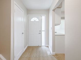 570 Waverly St N #28, Oshawa, ON L1J 5Y3