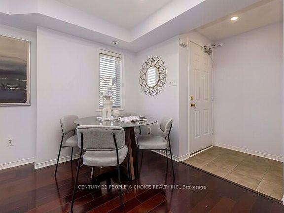 4th image of 4975 Southampton Dr #353