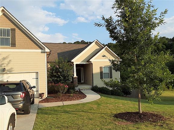 2nd image of 142 Harrier Dr