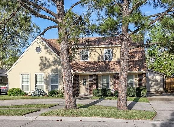 2nd image of 312 Wall Blvd