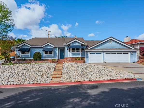 22055 San Joaquin Dr W, Canyon Lake, CA 92587