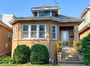 7816 W Sunset Dr, Elmwood Park, IL 60707